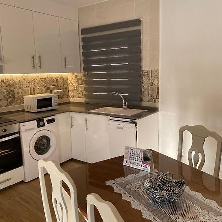 프리질리아나 Casa Con Vistas 2 아파트 외부 사진