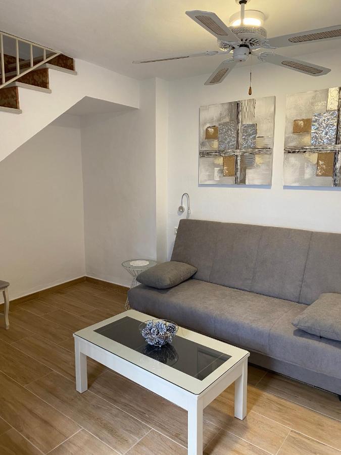 프리질리아나 Casa Con Vistas 2 아파트 외부 사진